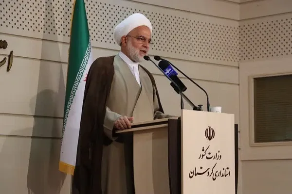مردم کردستان سزاوار بهترین خدمات هستند