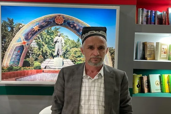 لزوم تقویت روابط فرهنگی دو کشور هم‌زبان ایران و تاجیکستان