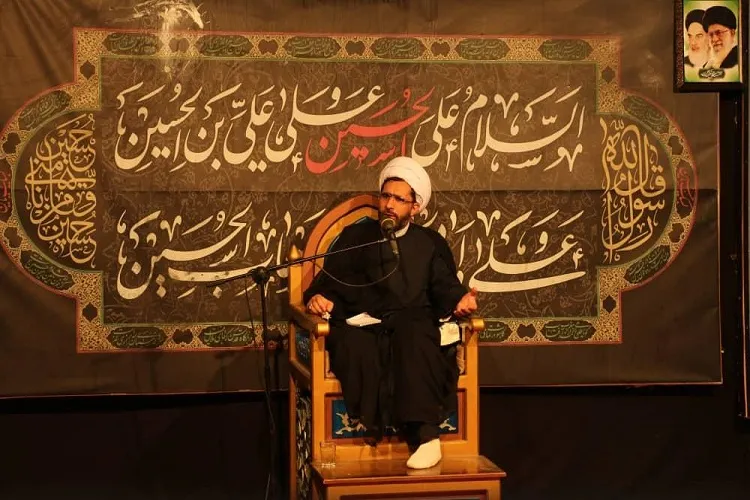 تجدید بیعت با امام زمان(عج) و نایبش مهم‌ترین درس تاسوعا است