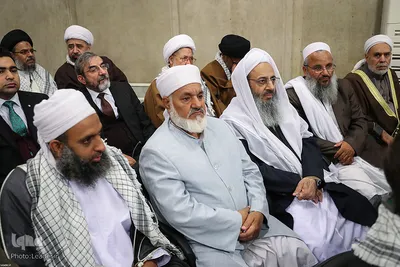 دیدار مسئولان نظام و میهمانان کنفرانس وحدت اسلامى‌ با رهبر انقلاب