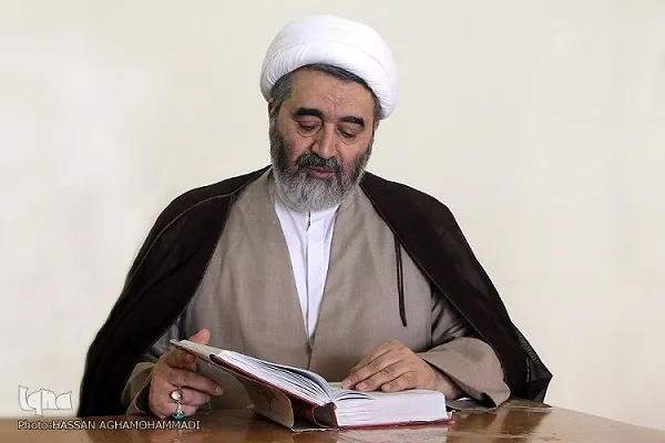 آیت‌الله مصباح یزدی مدافع تفسیر علمی بدون تحمیل و تطبیق بود