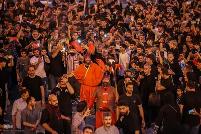 آئین خیمه سوزان در میدان امام حسین (ع)