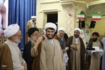 عمامه گذاری طلاب در روز میلاد امام حسین(ع)