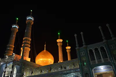 مراسم شمع‌گردانی در شام وفات حضرت معصومه(س)