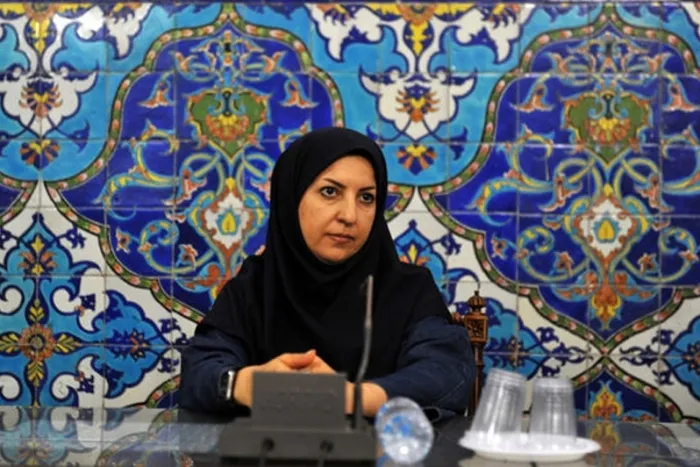 برگزاری بیشترین جشنواره‌ مد با کمترین تأثیر بر فرهنگ عمومی