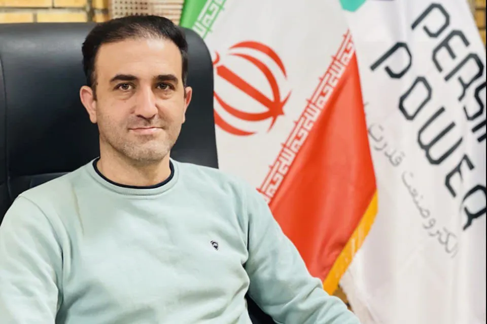 استخدام نُخبه‌ای که قصد مهاجرت داشت