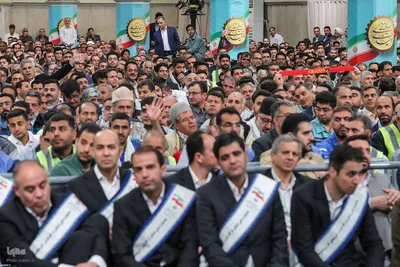 دیدار هزاران نفر از کارگران سراسر کشور با رهبر معظم انقلاب