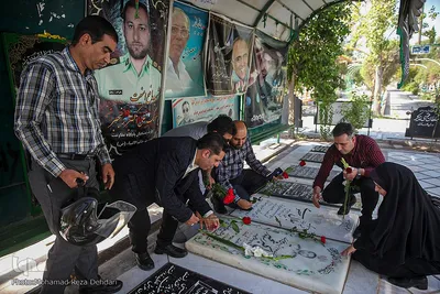 مراسم تجدید میثاق با شهدا با حضور جهادگران جهاددانشگاهی فارس