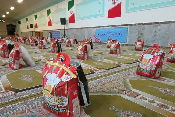 توزیع ۲۰۰ بسته حمایتی برای کمک به نیازمندان در کردستان