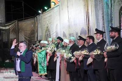 اجتماع بزرگ زیر سایه خورشید در امامزاده سید جعفر محمد(ع) یزد‎‎