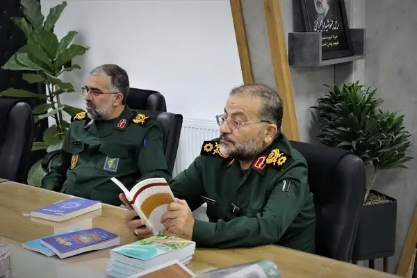 دنیا در کنار جبهه مقاومت ایستاده است