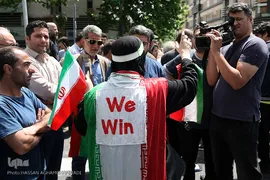 راهپیمایی نمازگزاران تهرانی در حمایت از بیانیه شورای عالی امنیت ملی