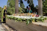 گلباران آرامگاه خواجه اهل راز