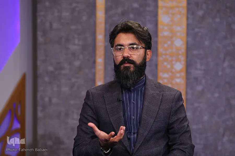 لزوم بهره‌مندی از مساجد برای نزدیکی بیشتر قرآن و عترت + فیلم