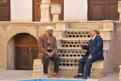 مستند صد سال تطور