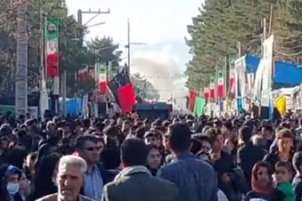 İran'da terör saldırısı: En az 103 şehit