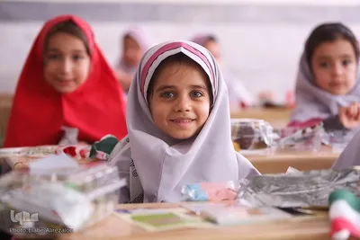 جشن شکوفه‌ها در آغاز سال تحصیلی