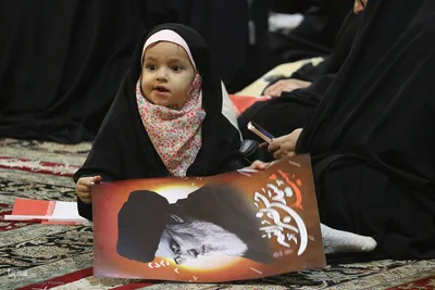 بزرگداشت شهادت سیدحسن نصرالله و عباس نیلفروشان در حرم شاهچراغ