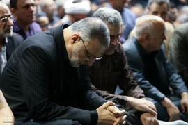 اجتماع دانشگاهیان دانشگاه‌های تهران در سوگ رییس جمهور