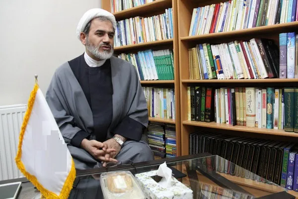 سجاد(ع) پیک محبت و زینت عبادت‎کنندگان / صحیفه راهی به سوی نجات از مشکلات