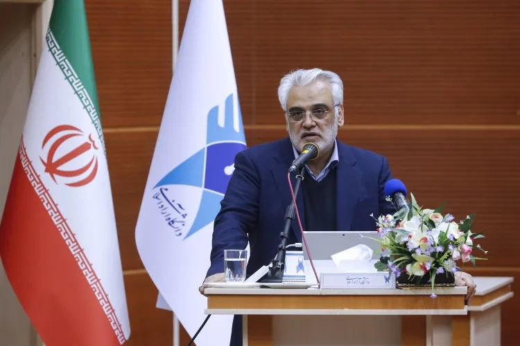 لزوم نظریه‌پردازی برای تبیین انقلاب اسلامی 