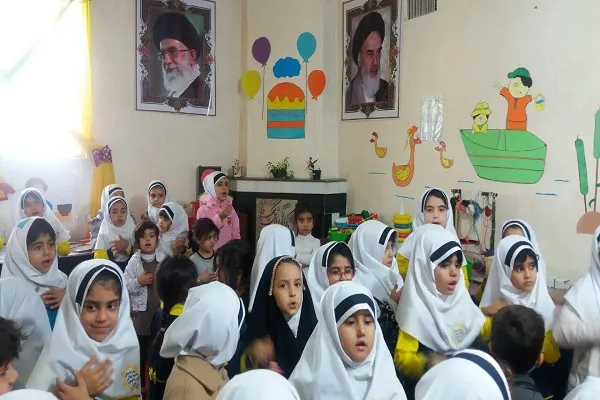 نشست آشنایی با ویژگی‌های حضرت رقیه(س) در مؤسسه نورالزهرا(س) پرند برگزار شد