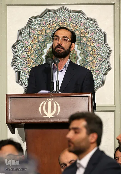 دیدار جمعی از استادان، نخبگان و پژوهشگران دانشگاه‌ها با مقام معظم رهبری