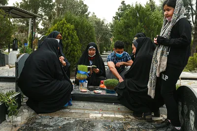 آخرین پنجشنبه سال کرونایی در بهشت زهرا