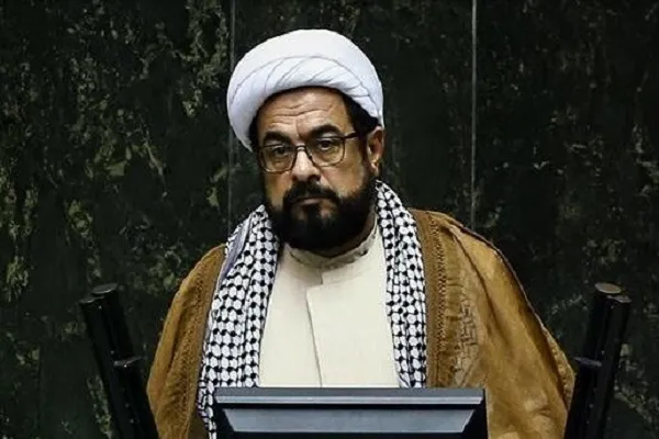لزوم بهره‌مندی از ظرفیت وقف برای حوزه درمان و آموزش