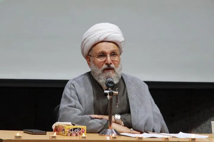 تلقی غلط روشنفکرانه سروش از وحی