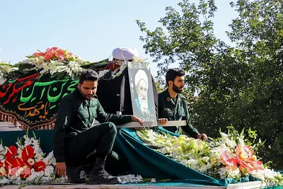 تشییع پیکر آیت الله ناصری در اصفهان