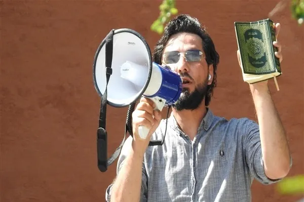 عقب‌نشینی عامل قرآن‌سوزی از اهانت دوباره به کلام وحی