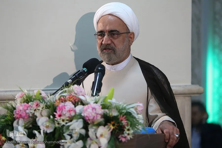 مهمترین وظیفه متولیان جامعه در برابر آسیب‌های اجتماعی
