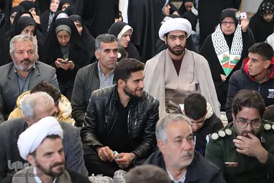 همایش اقتدار بسیجیان ملایر در مسجد جامع