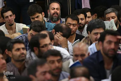 دعای عرفه در حسینیه صنف لباس فروشان تهران