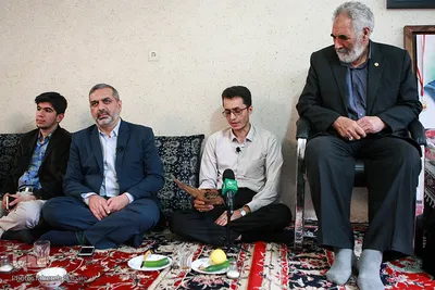 دیدار با خانواده شهید
