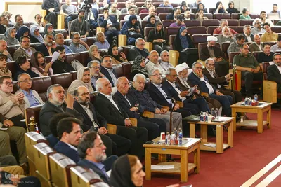 آیین رونمایی از مجموعه ۱۴ جلدی «روزشمار سیره نبوی»