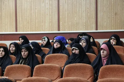 نشست تبیینی هیئت تراز ظهور در ملایر