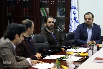 نخستین نشست از دوره جدید کانون برگزیدگان ادوار جشنواره‌های کتاب و پایان‌نامه سال دانشجویی