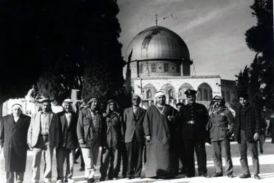 استاد مصطفی اسماعیل در مسجد الاقصی