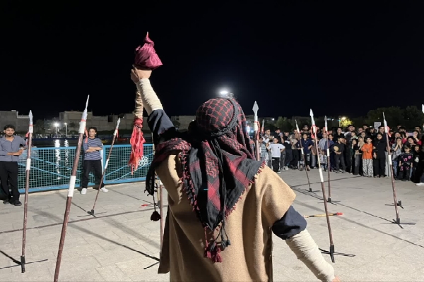نمایش خیابانی نینوا در یزد