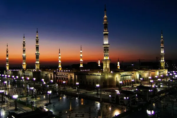 Medine; Dini turizm kapasitesi yüksek bir şehir