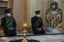 آیین تعویض پرچم و اقامه عزا در حرم حضرت معصومه(س)