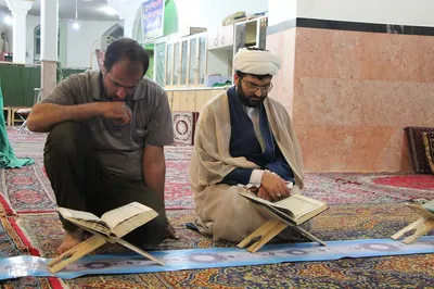 محفل انس با قرآن کریم به مناسبت دهه امامت و ولایت در ملایر