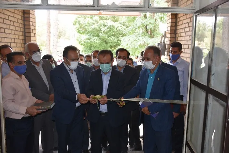 کتابخانه مشارکتی «مهارت» در آباده افتتاح شد