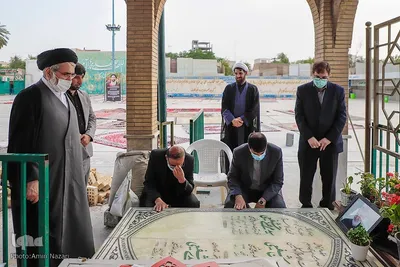 رونمایی از کتاب عکس «عالم پر تلاش»