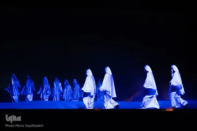 ملائکه در هنگام سجده بر پروردگار 