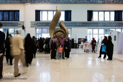 حضور اقشار مختلف مردم در نمایشگاه قرآن