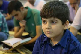  آیین جزء خواني قرآن کریم عربهای مقیم دولت آباد ری