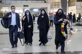 مراسم استقبال از مریم سبزه‌زاری، نفر نخست رشته قرائت تحقیق هفتمین دوره مسابقات دانش‌آموزان جهان اسلام در فرودگاه بین‌المللی شهید سپهبد قاسم سلیمانی اهواز